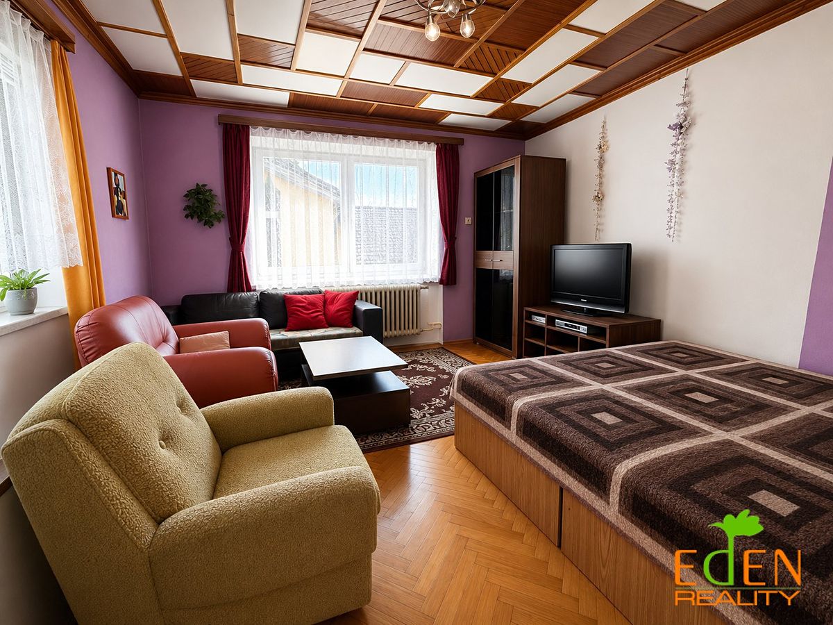 Prodej rodinného domu 175 m², pozemek 4223 m² – fotografie 5