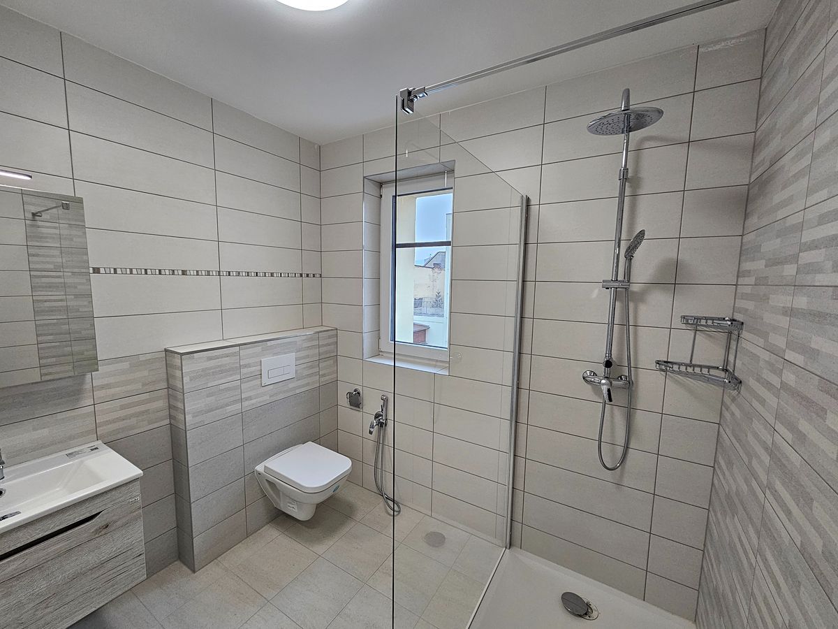 Pronájem bytu 2+kk 56 m² – fotografie 5