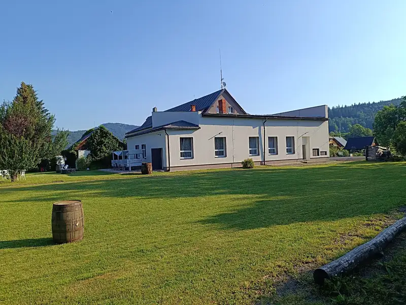 Prodej ubytovacího zařízení 1900 m², Morávka – náhled fotky 2