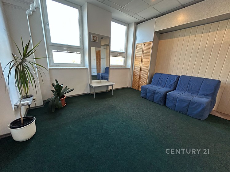 Комерційне приміщення в оренду, 60 м² (10 з 12)