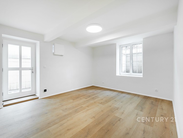 Prodej bytu 2+1, 62 m² (3 z 21)