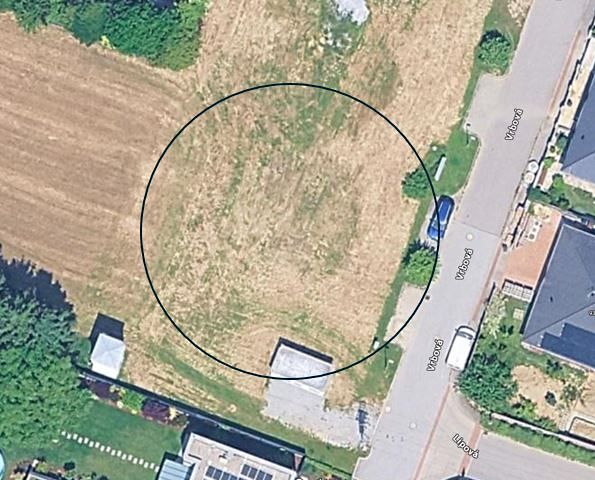 Prodej stavebního pozemku 769 m² – fotografie 2