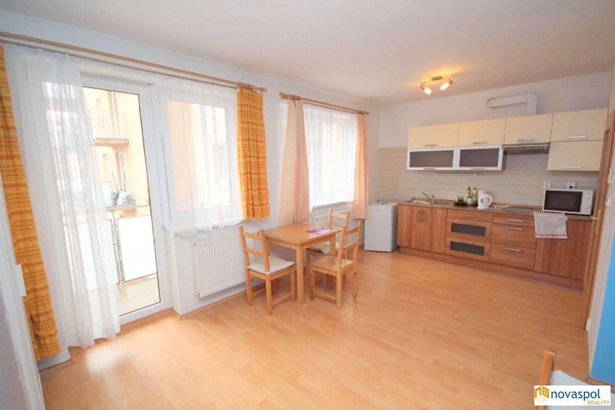 Pronájem bytu 1+kk 37 m²