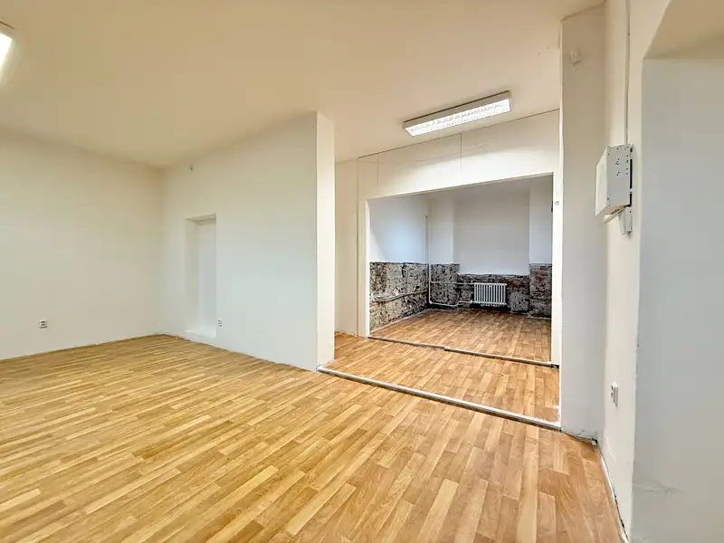 Pronájem obchodního prostoru 90 m², Brno – náhled fotky 1