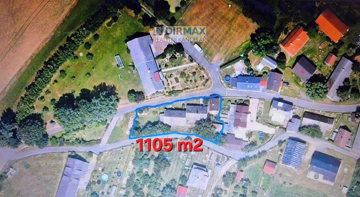 Prodej rodinného domu 257 m², pozemek 1100 m² – fotografie 2