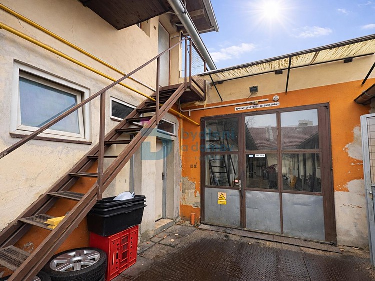 Prodej domu, 416 m² (28 z 34)