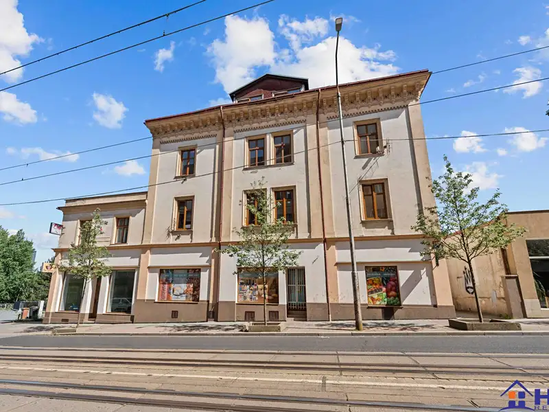 Prodej bytu 2+1 80 m², Liberec – náhled fotky 1