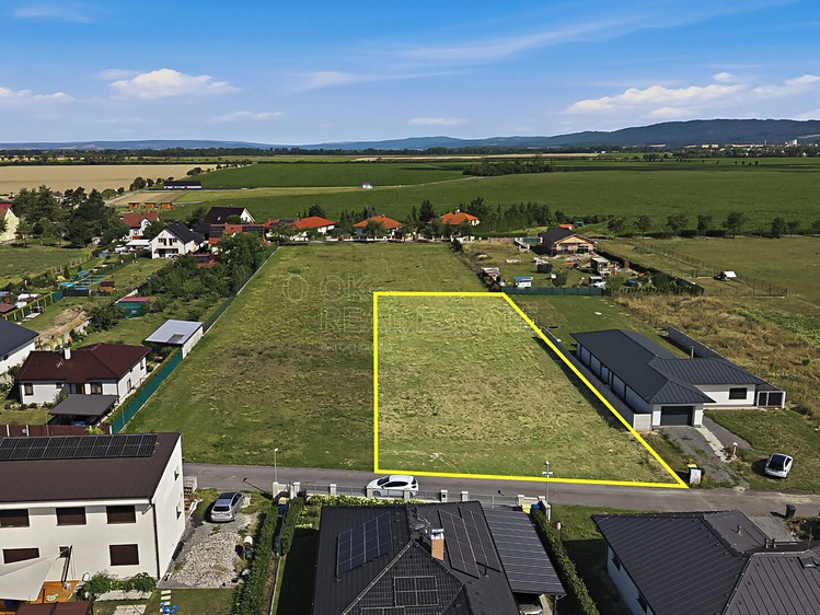 Grundstück zum Kauf, 2.016 m² (3 von 3)
