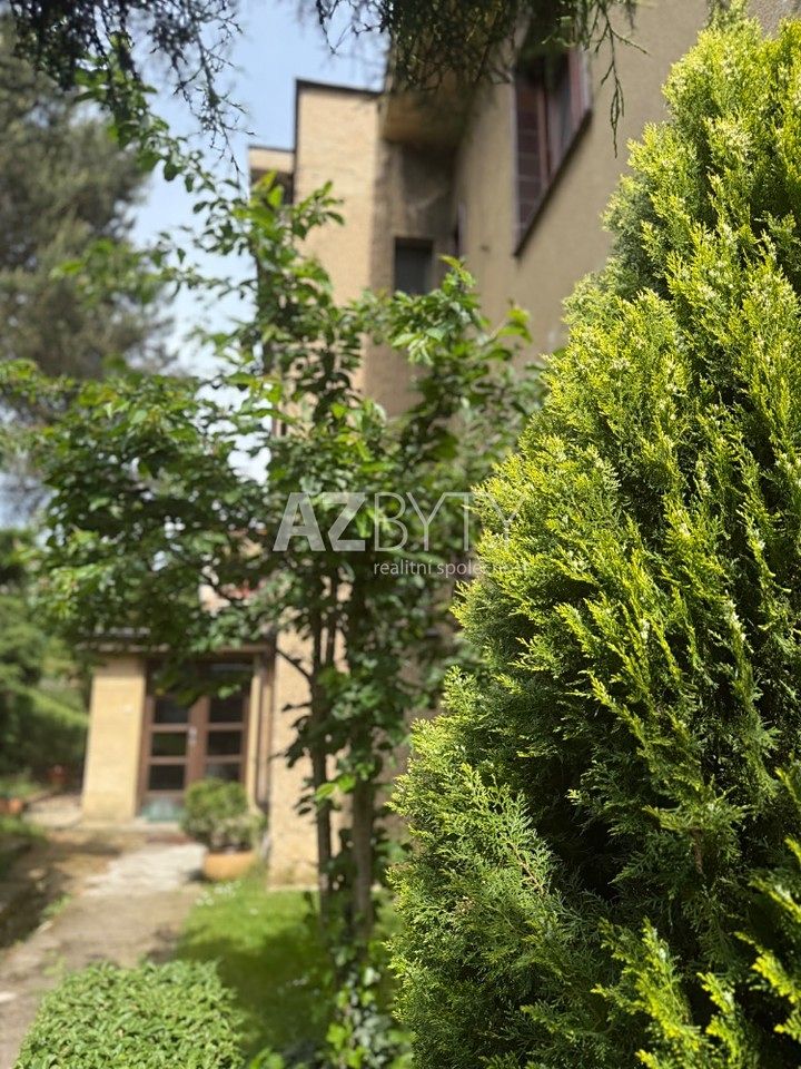 Prodej vily 290 m², pozemek 1200 m² – fotografie 5