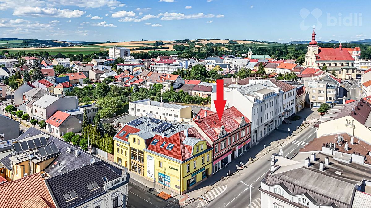 Prodej rodinného domu 810 m², pozemek 1349 m²