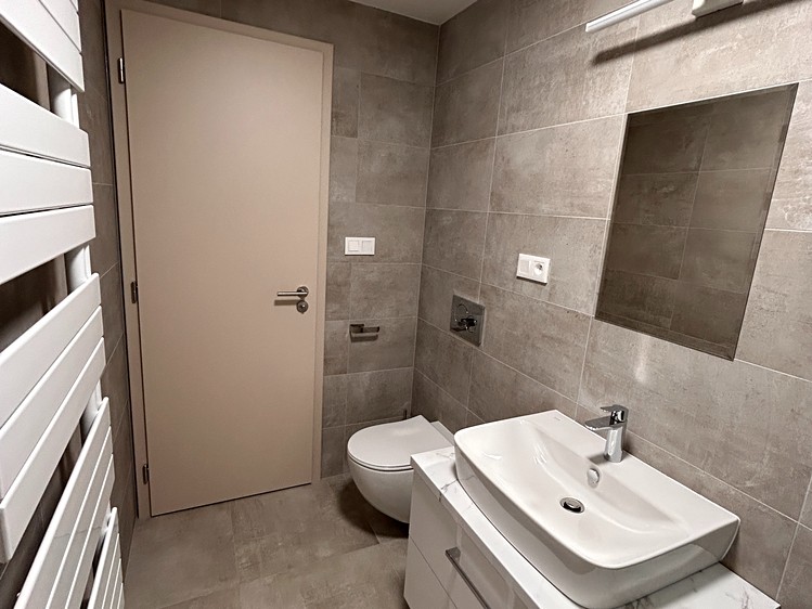Квартира 3+kk в оренду, 106 м² (6 з 12)