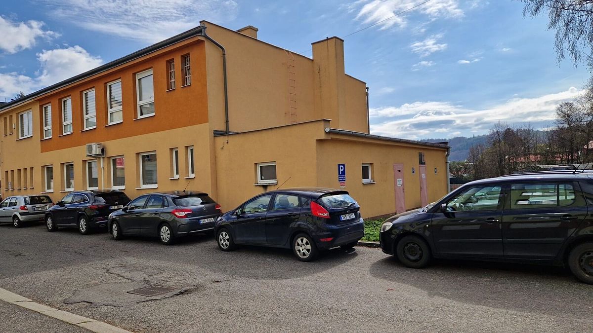 Pronájem ordinace 79 m² – fotografie 3