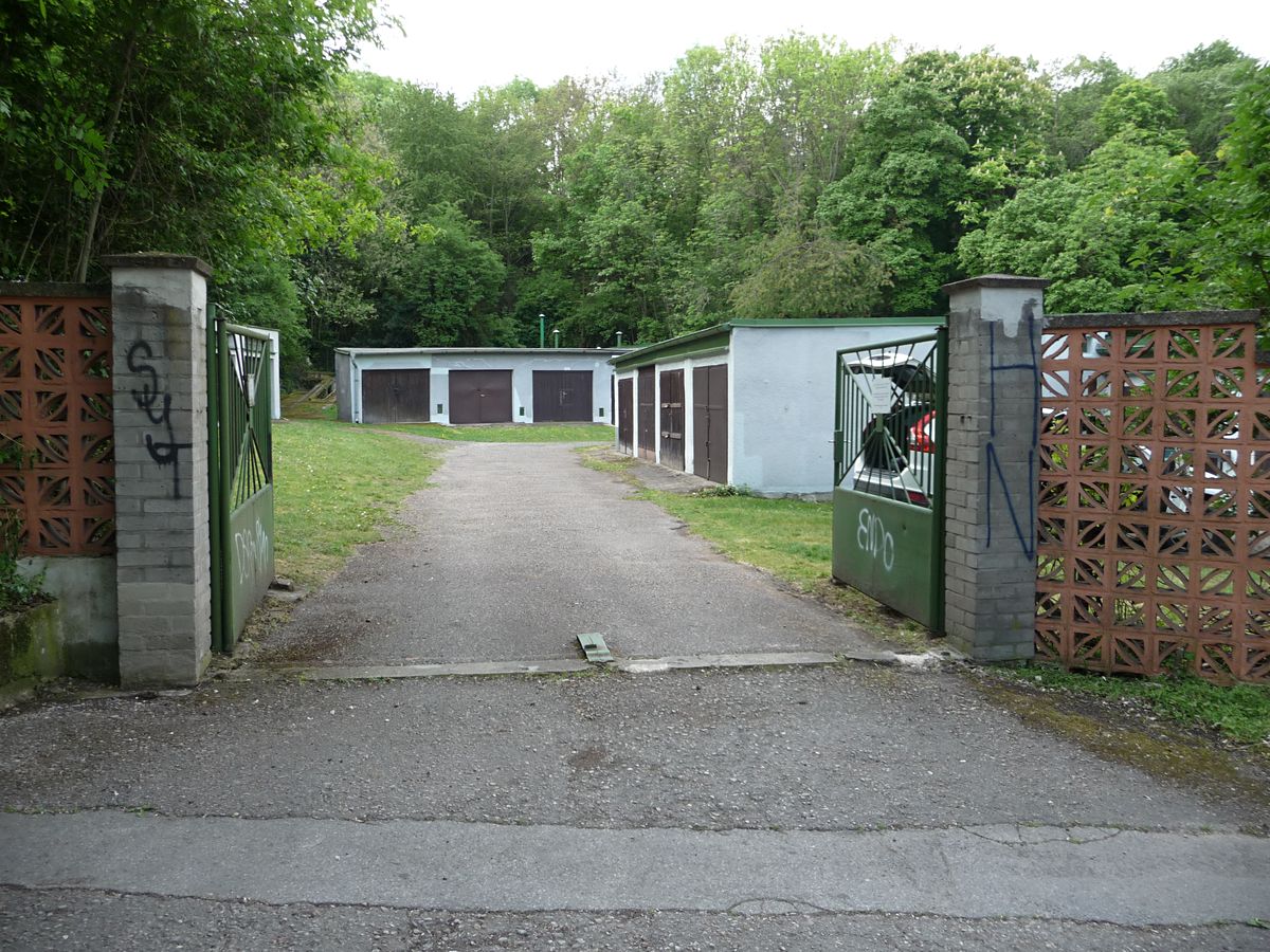 Prodej garáže 17 m² – fotografie 2