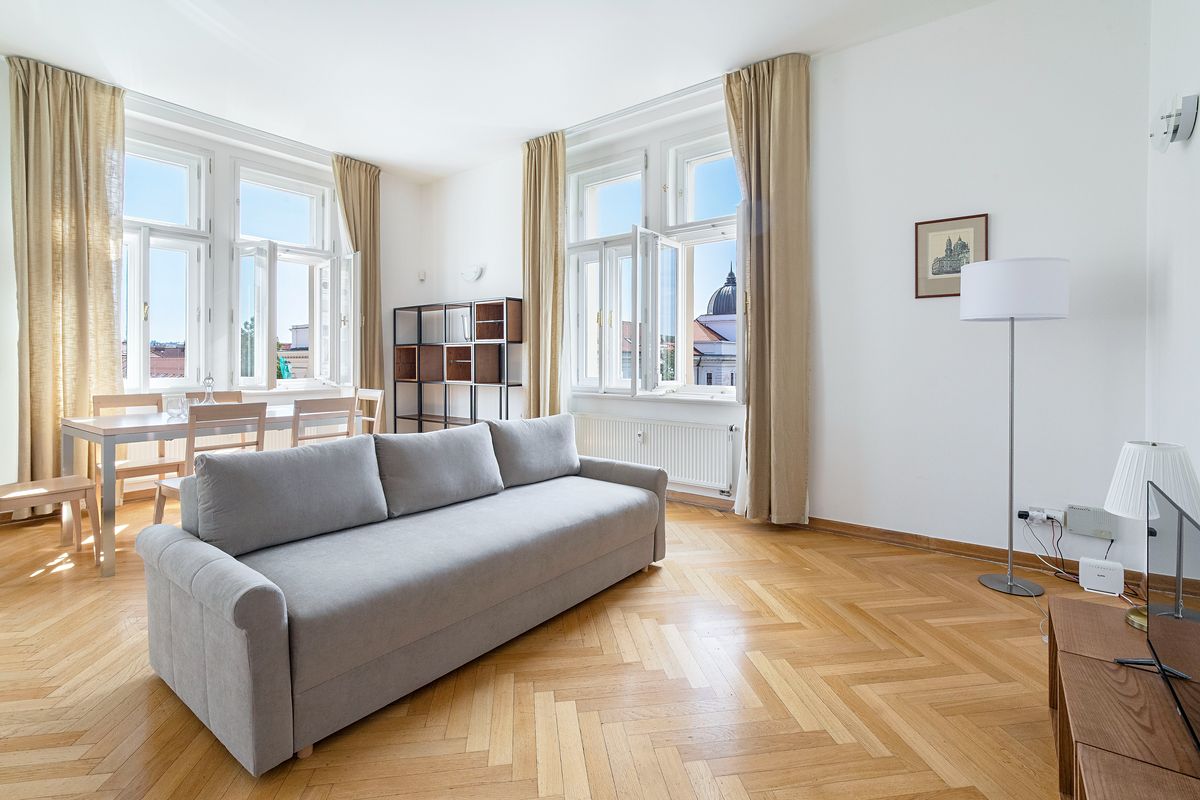 Pronájem bytu 2+kk 73 m²