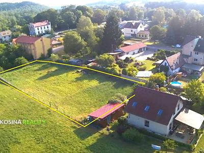 Prodej stavebního pozemku 1703 m²