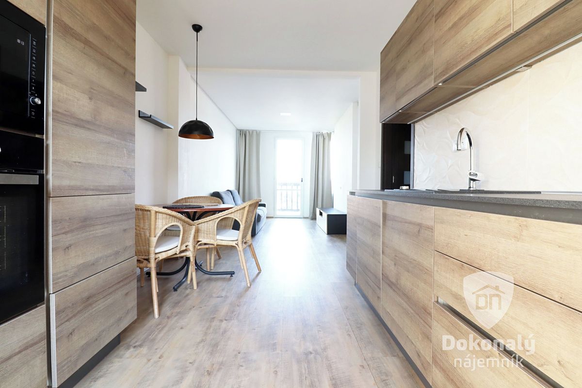 Pronájem bytu 2+kk 47 m²