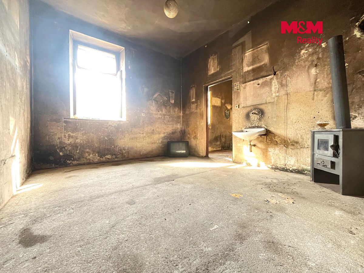 Prodej rodinného domu 101 m², pozemek 260 m² – fotografie 4