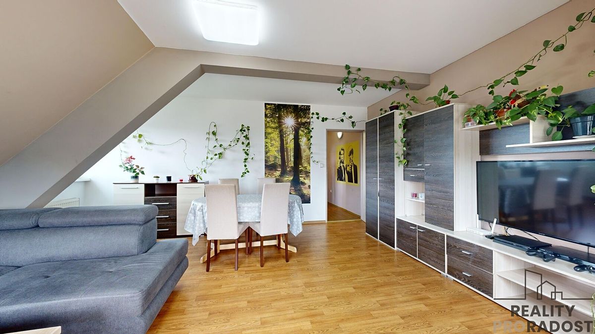 Pronájem bytu 4+1 109 m²