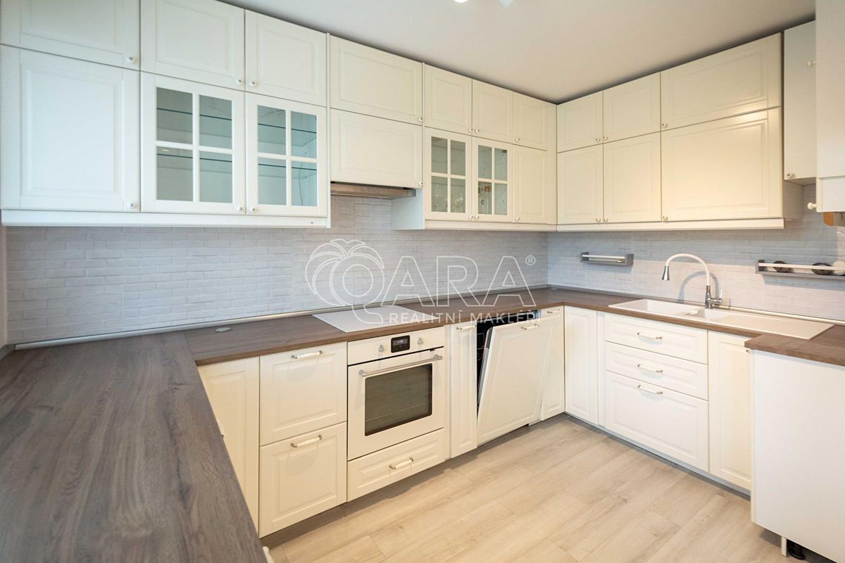 Pronájem bytu 3+1 64 m²