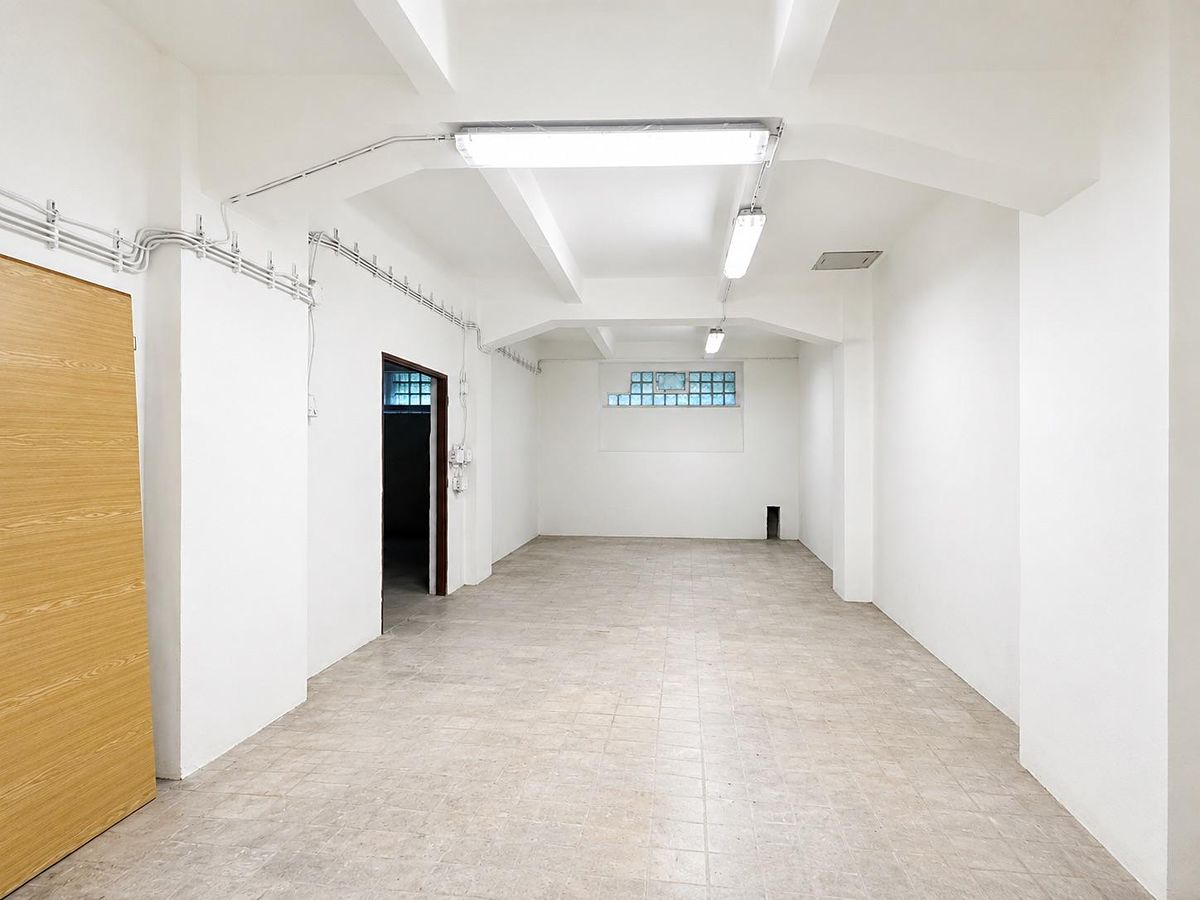 Pronájem skladového prostoru 50 m² – fotografie 4