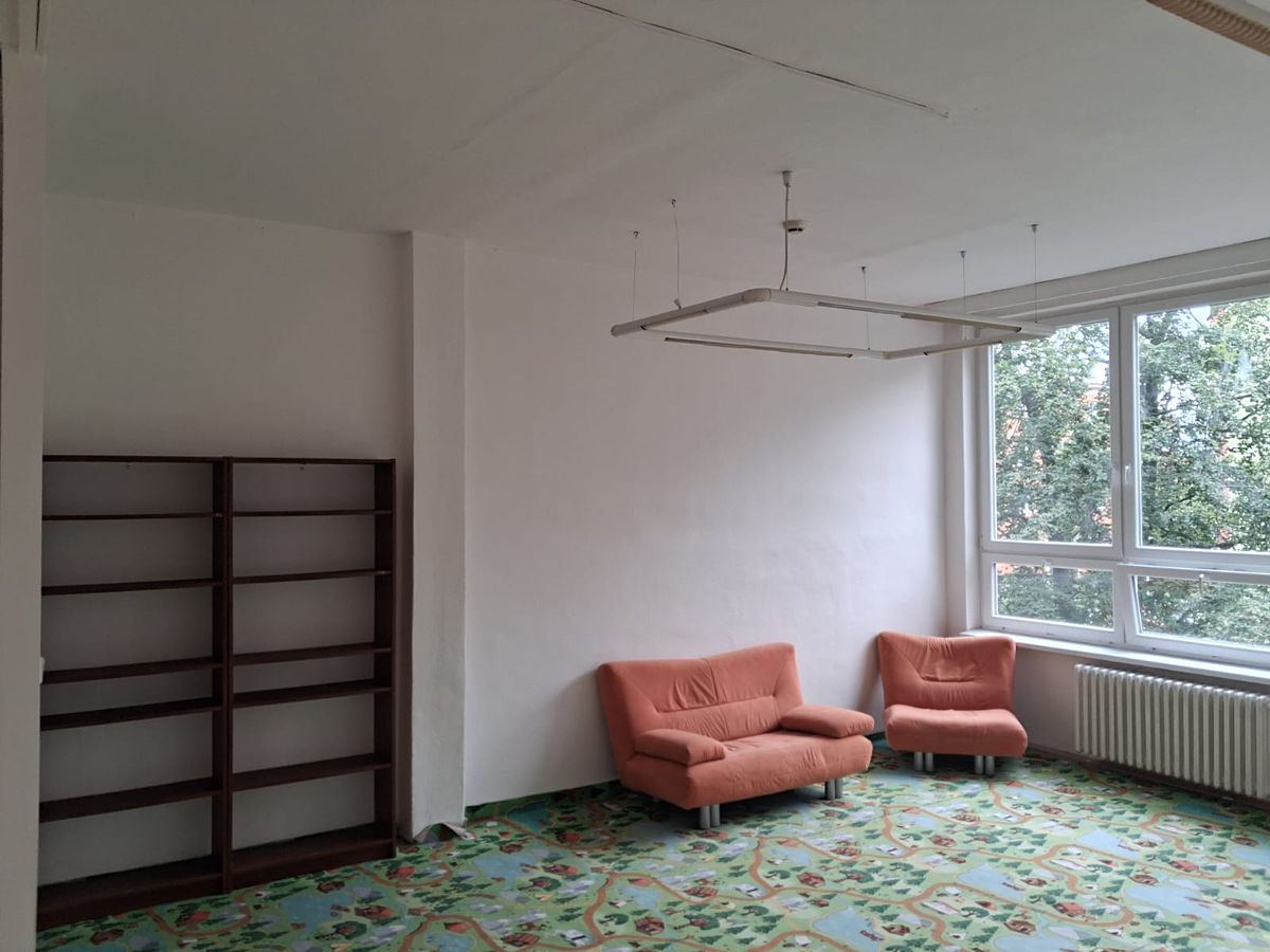 Pronájem komerční nemovitosti 86 m² – fotografie 2