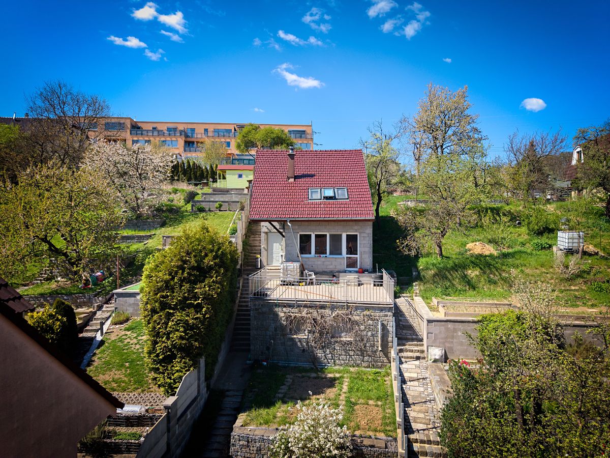 Prodej rodinného domu 140 m², pozemek 601 m² – fotografie 3