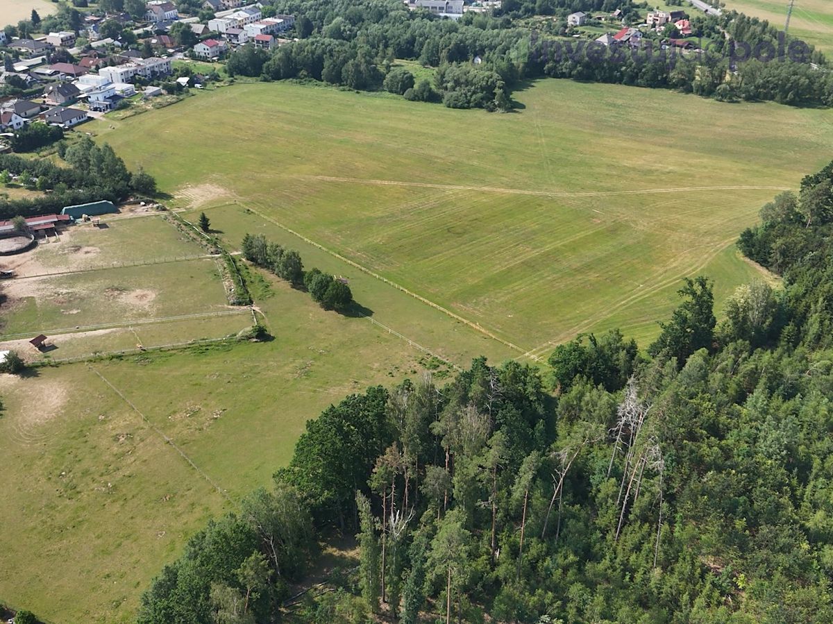 Prodej komerčního pozemku 42972 m² – fotografie 3