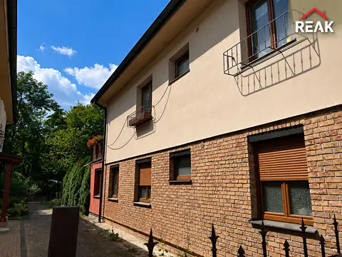 Prodej bytu 4+kk 160 m², Dolní Břežany – náhled fotky 3