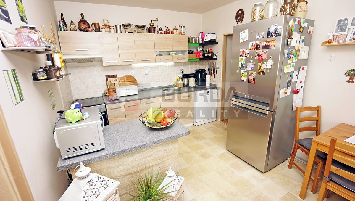 Prodej bytu 2+1 65 m² – fotografie 2