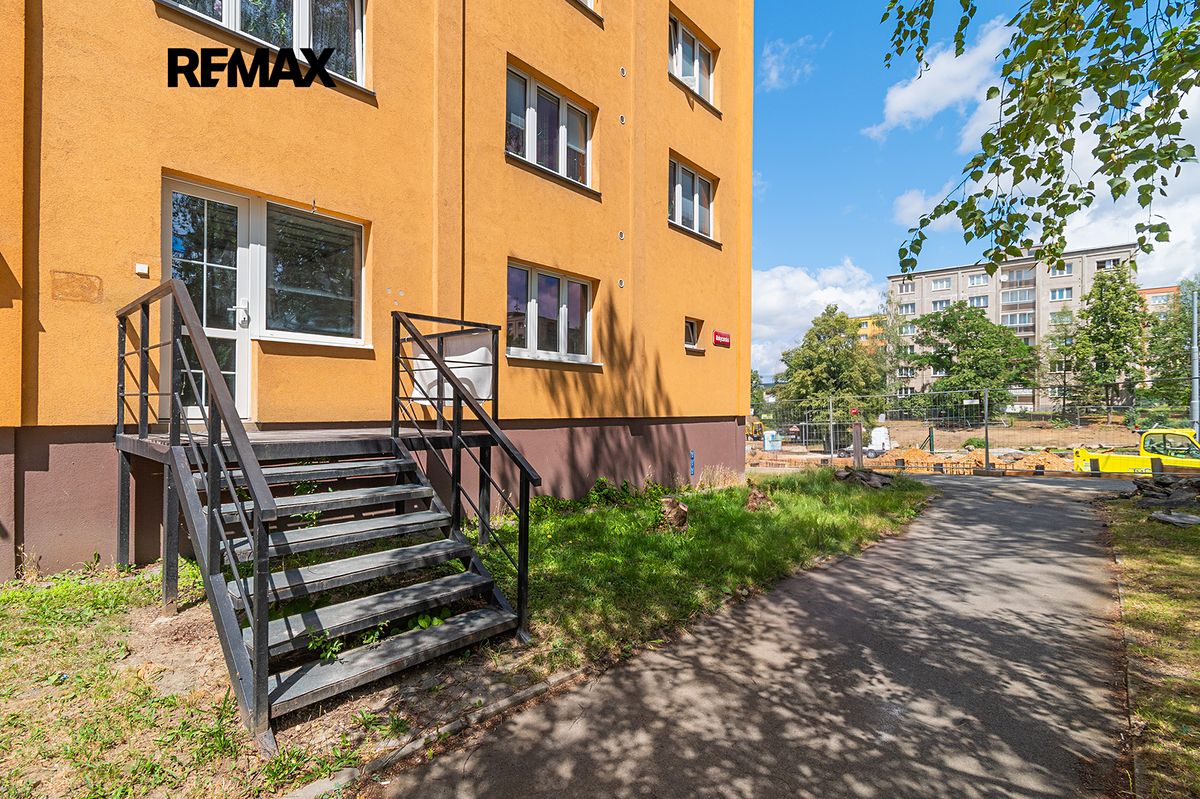 Prodej obchodního prostoru 27 m² – fotografie 4