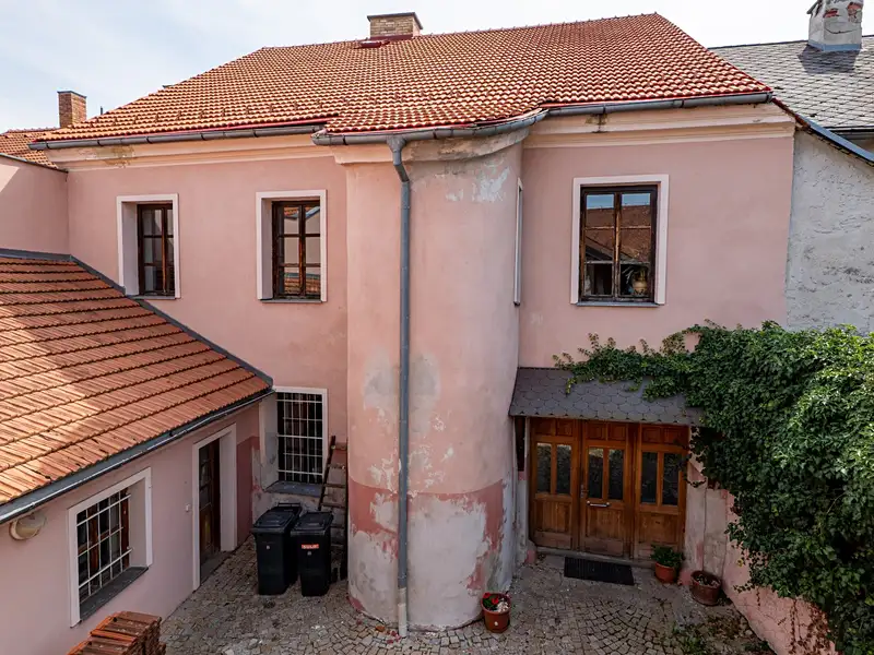 Prodej vícegeneračního domu 340 m², pozemek 190 m², Vyšší Brod – náhled fotky 2