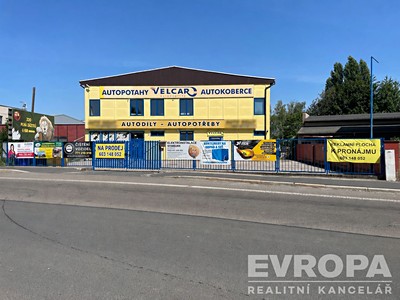 Prodej komerční nemovitosti 900 m²