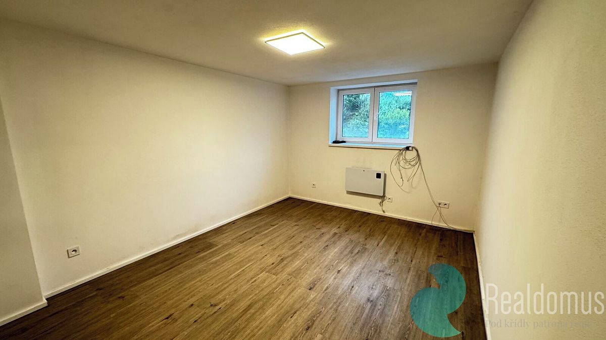 Pronájem bytu 2+1 53 m² – fotografie 2