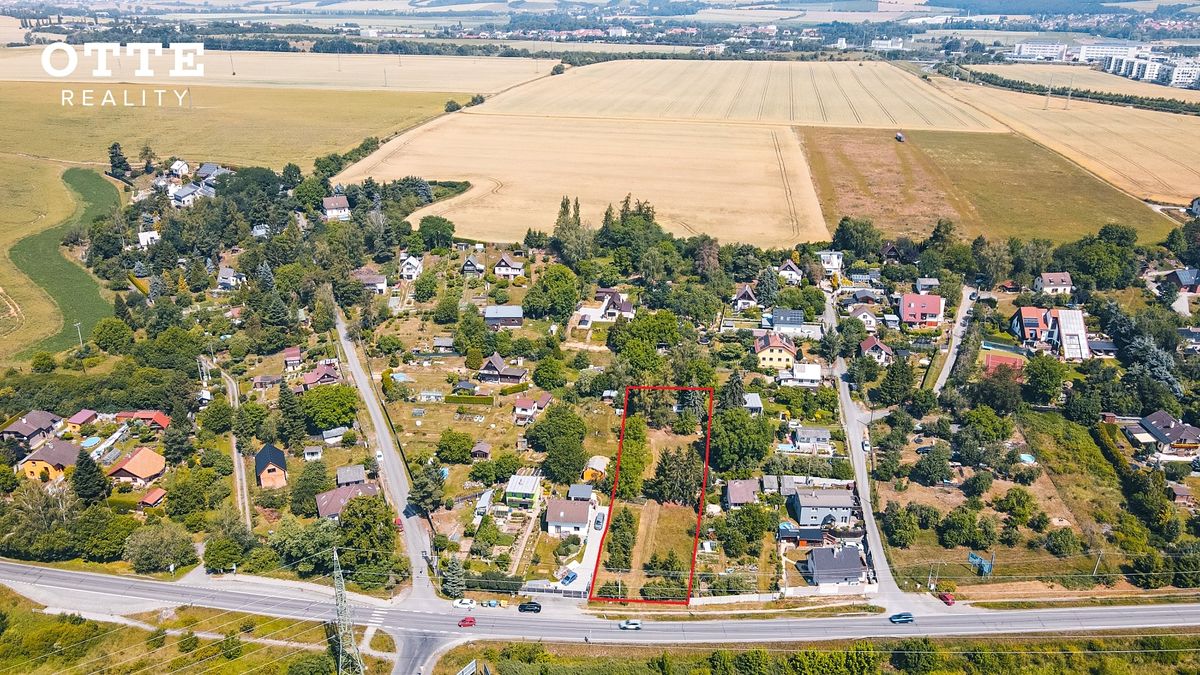Prodej stavebního pozemku 1844 m²