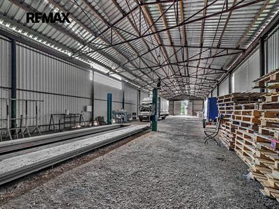 Pronájem skladového prostoru 374 m²