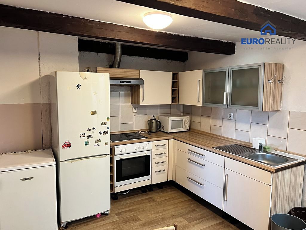Pronájem bytu 3+1 75 m² – fotografie 3