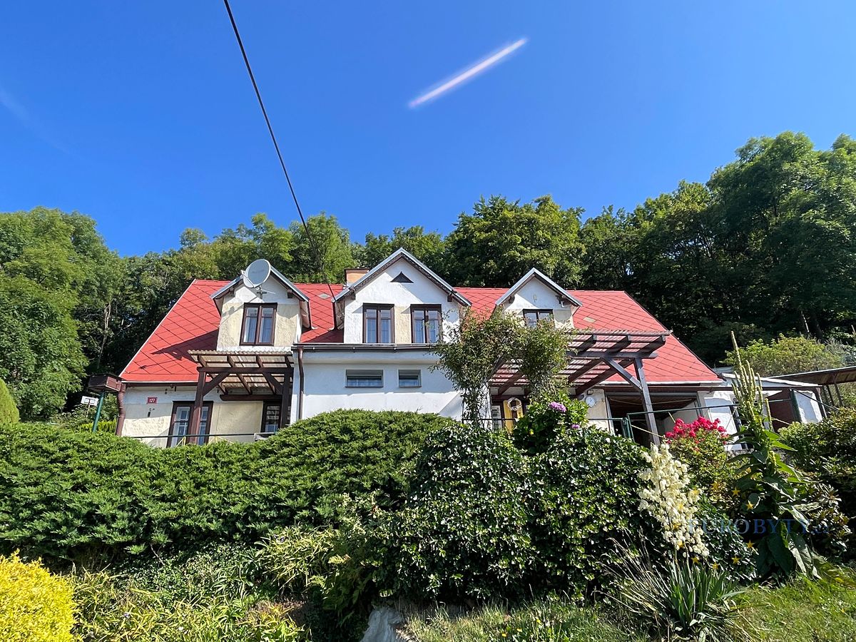 Prodej chalupy 120 m², pozemek 633 m² – fotografie 2