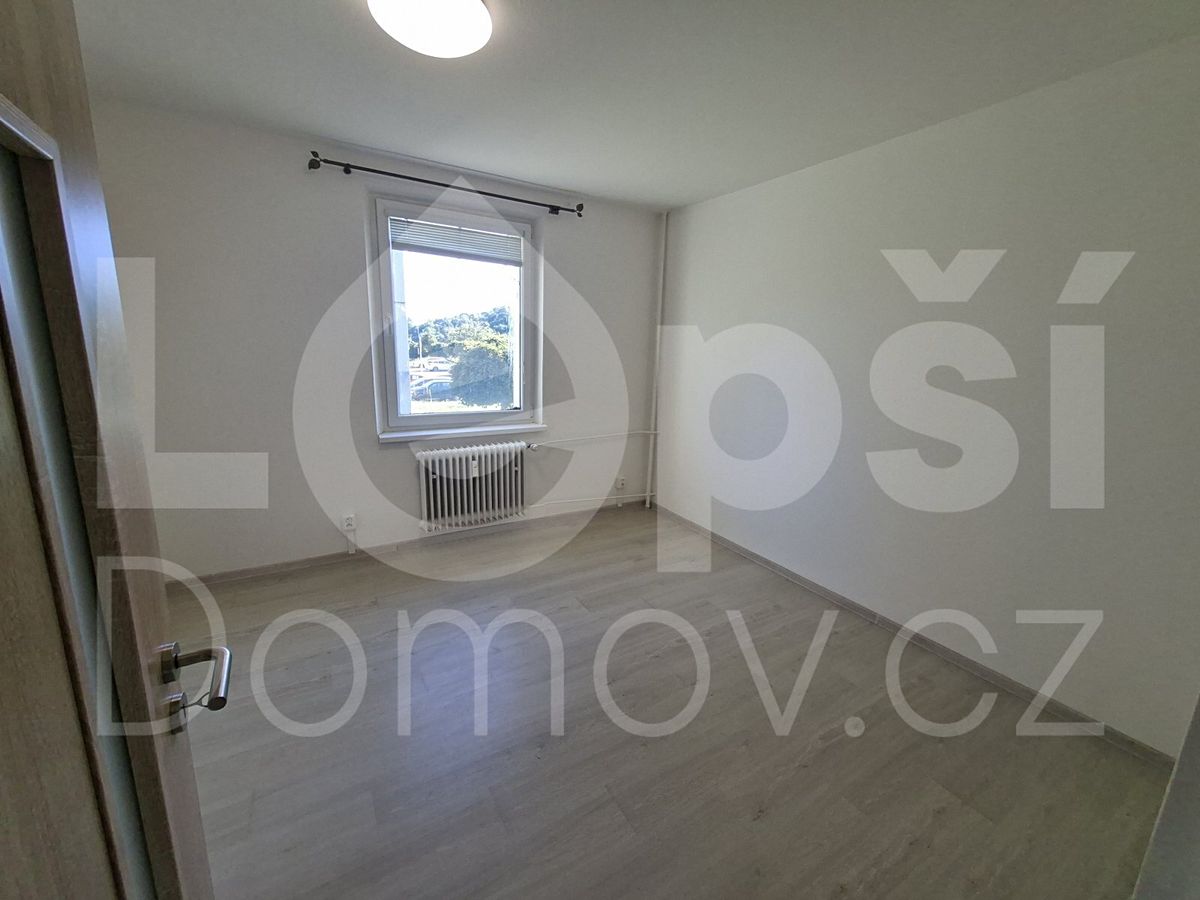 Pronájem bytu 2+1 56 m² – fotografie 5