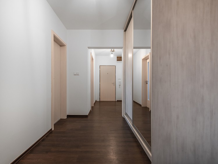 Prodej bytu 4+kk, 91 m² (20 z 36)