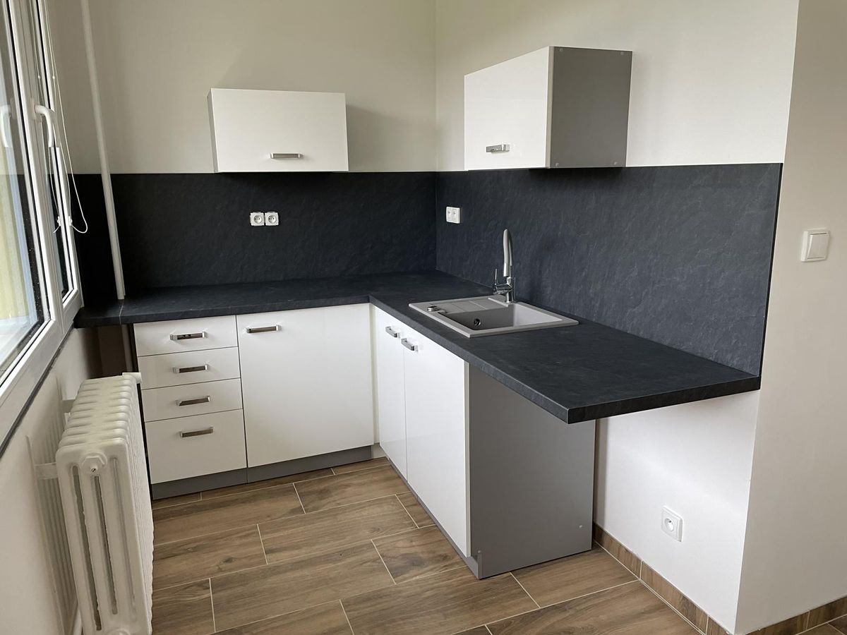 Pronájem bytu 1+kk 34 m²