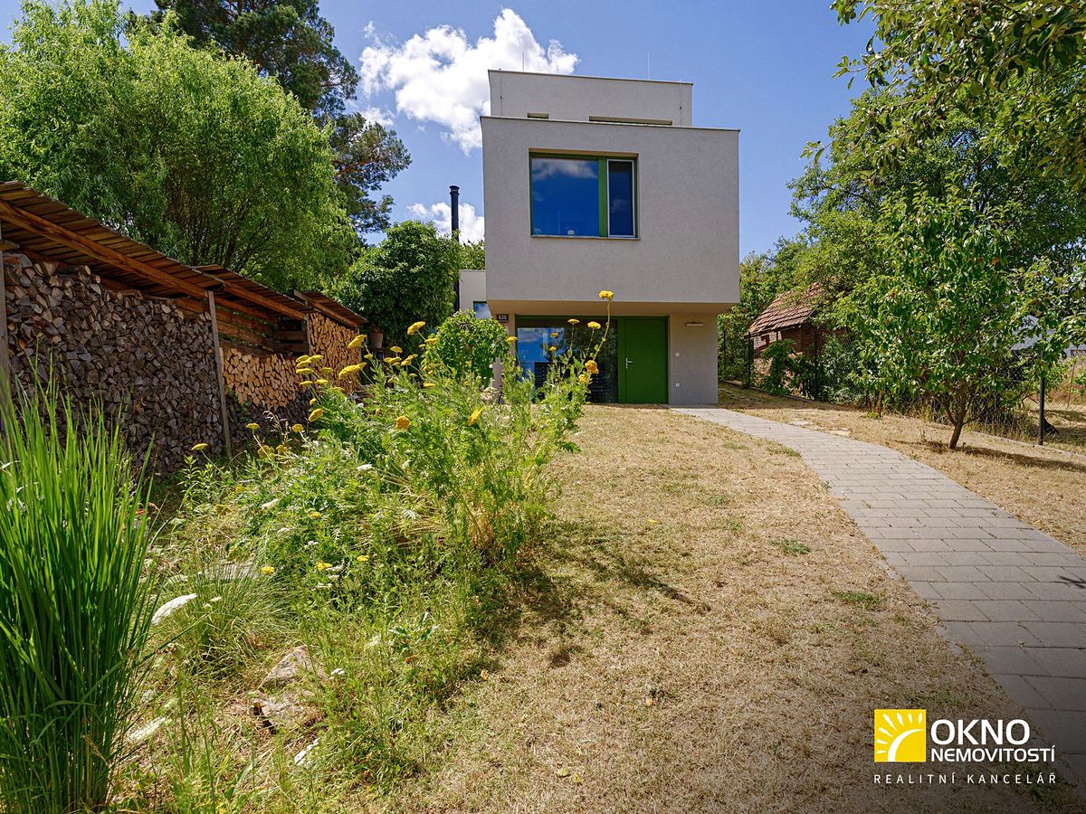 Prodej rodinného domu 120 m², pozemek 830 m²