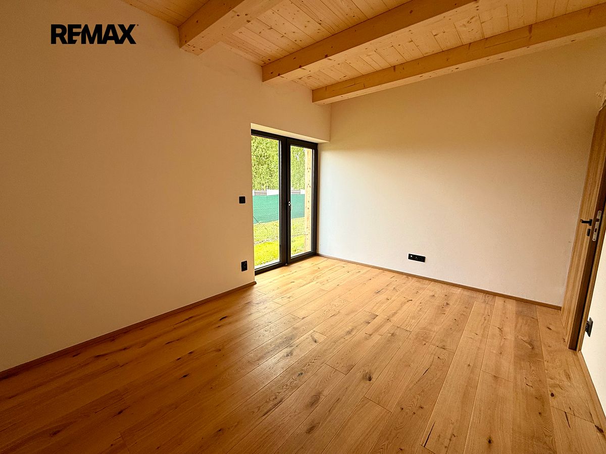 Prodej rodinného domu 93 m², pozemek 591 m² – fotografie 5