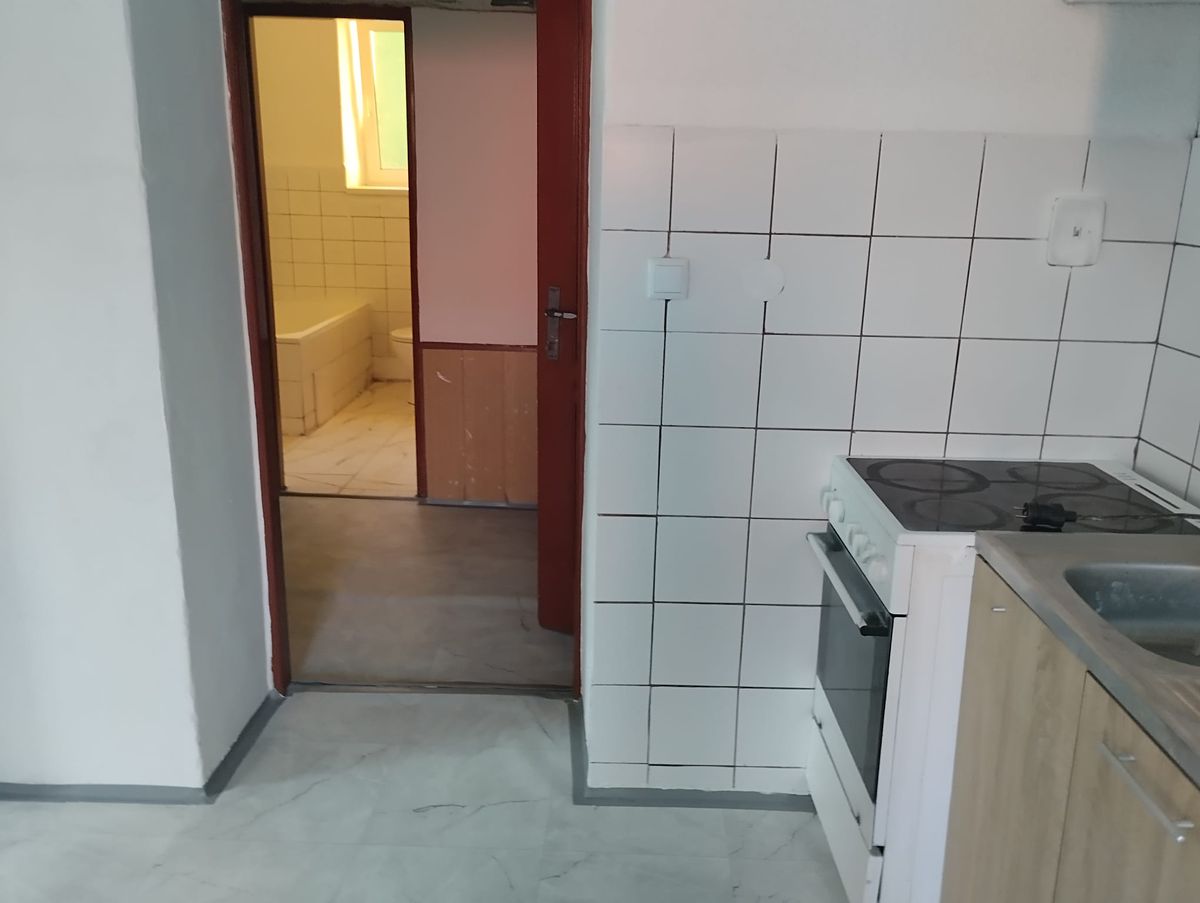 Pronájem bytu 2+1 86 m² – fotografie 2