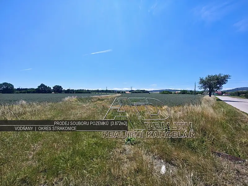 Prodej pole 3872 m², Vodňany – náhled fotky 1