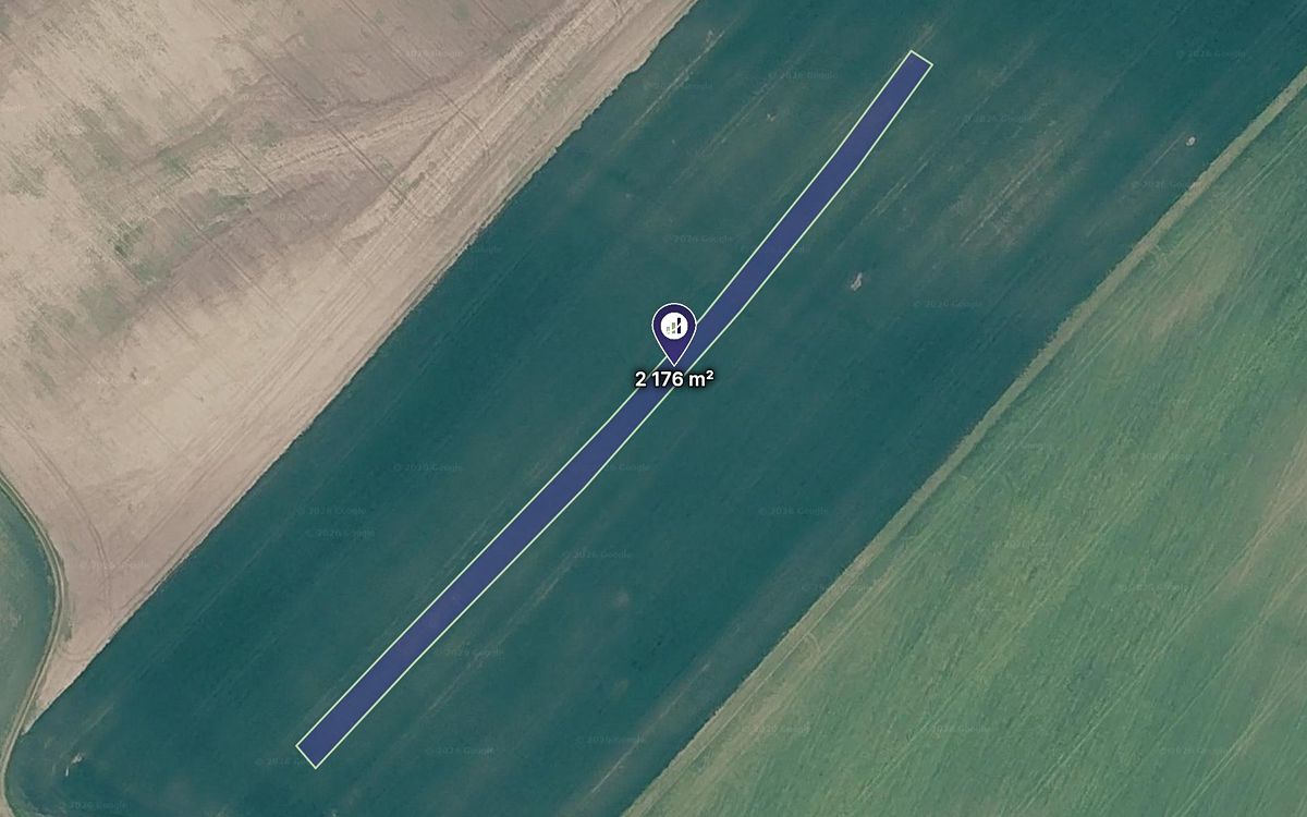 Prodej pole 2176 m²