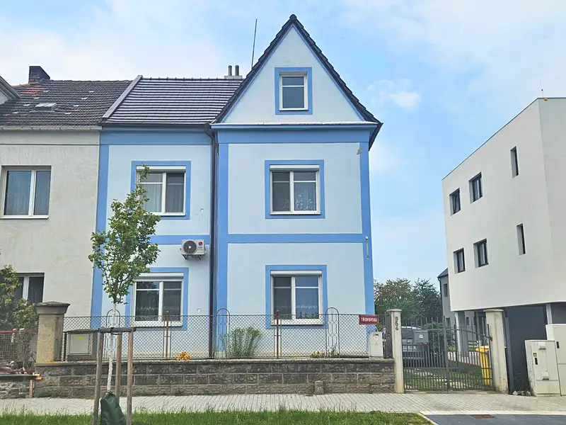 Prodej rodinného domu 150 m², pozemek 458 m², Kolín – náhled fotky 1