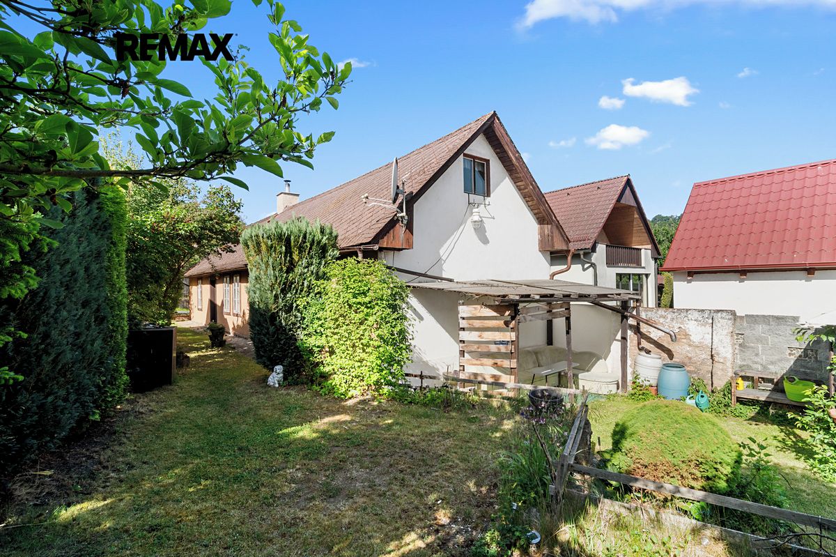 Prodej chalupy 108 m², pozemek 304 m² – fotografie 2