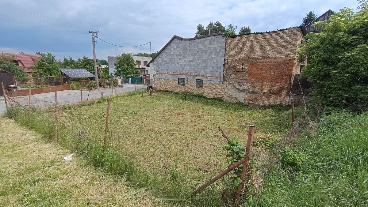 Prodej stavebního pozemku 241 m²