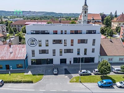 Pronájem obchodního prostoru 129 m²