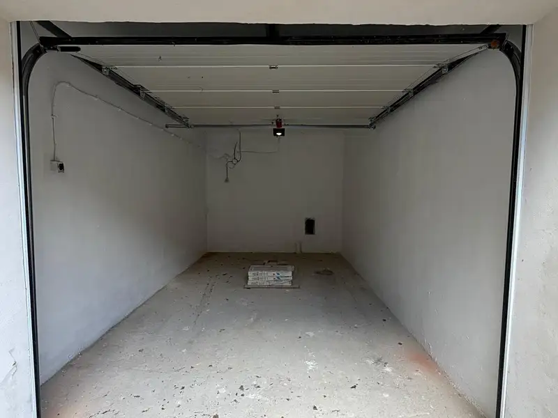 Prodej garáže 14 m², Brno – náhled fotky 3